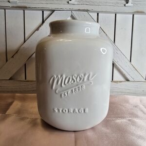 Mason Jar Storage